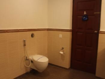 Chanakya Bnr Hotel Пури Екстериор снимка